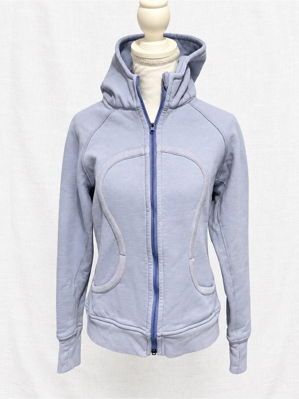 Lululemon Scuba Full Zip Hoodie Jacket Size 10 Light Lavender Blue